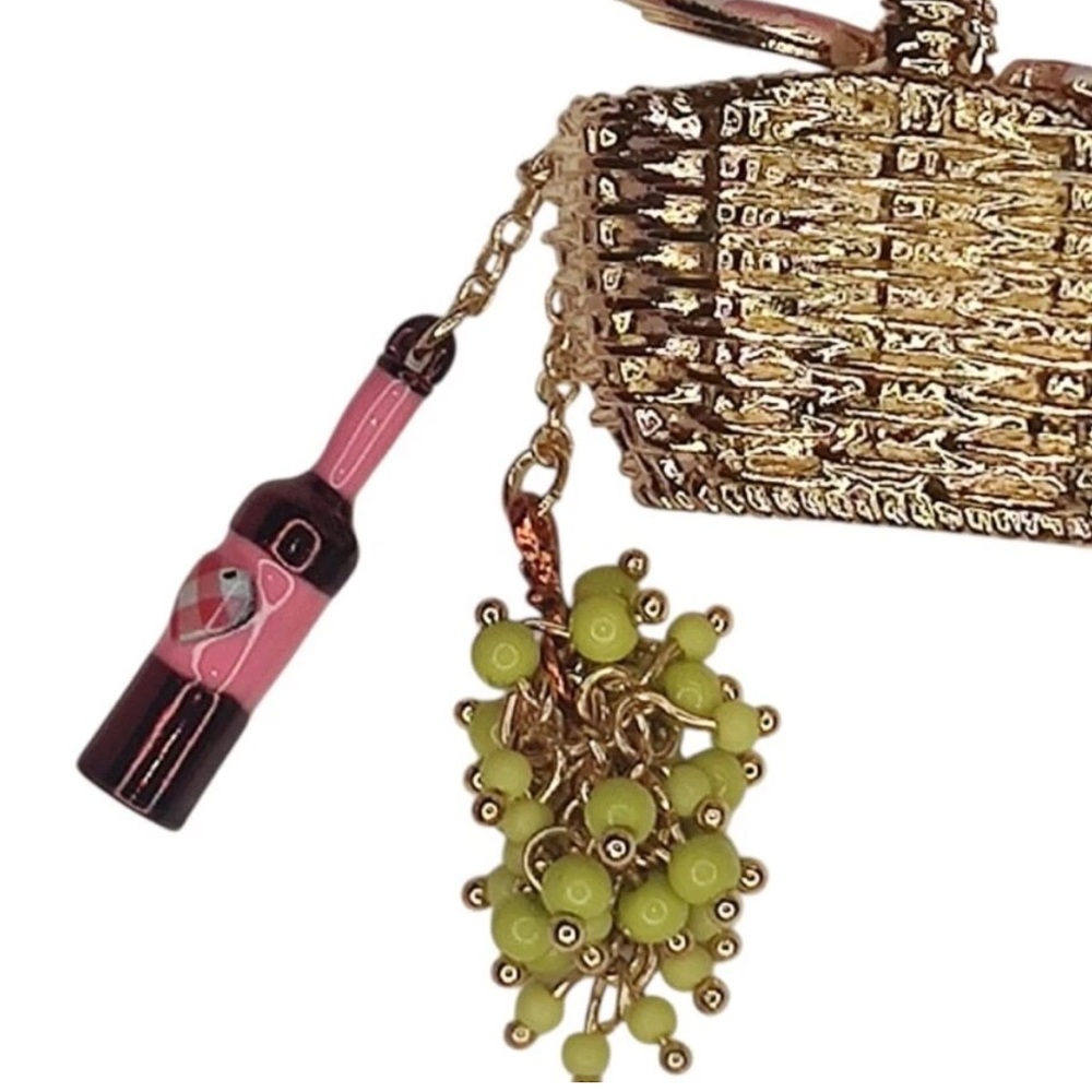 New Betsey Johnson Gold Tone Summer Picnic Bag Charm Wine Bottle & Grapes Charm - Picture 13 of 16